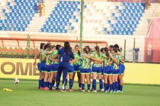 Brasil busca a liderança do Grupo C contra Noruega neste sábado
