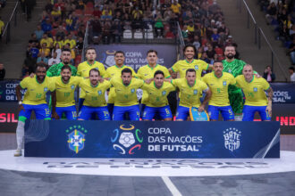Brasil goleia Afeganistão por 6 a 0 e conquista o tricampeonato