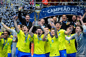 Brasil vira e conquista 9º título da CONMEBOL Sub-20 de futsal