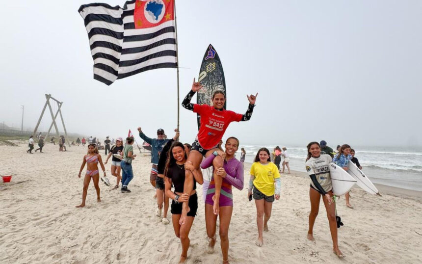 Carol Bastides vence Sub-16 e garante vaga no Mundial Júnior
