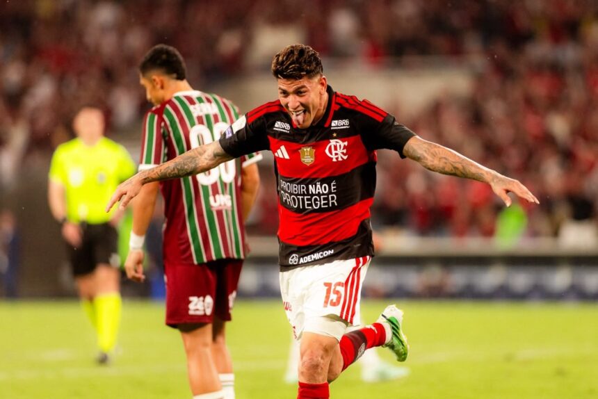 Carrascal marca e garante vitória do Flamengo sobre o Fluminense