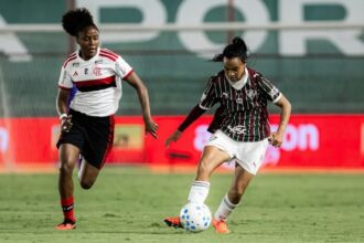 Com virada por 3 a 1, Flamengo elimina Fluminense e vai às semifinais