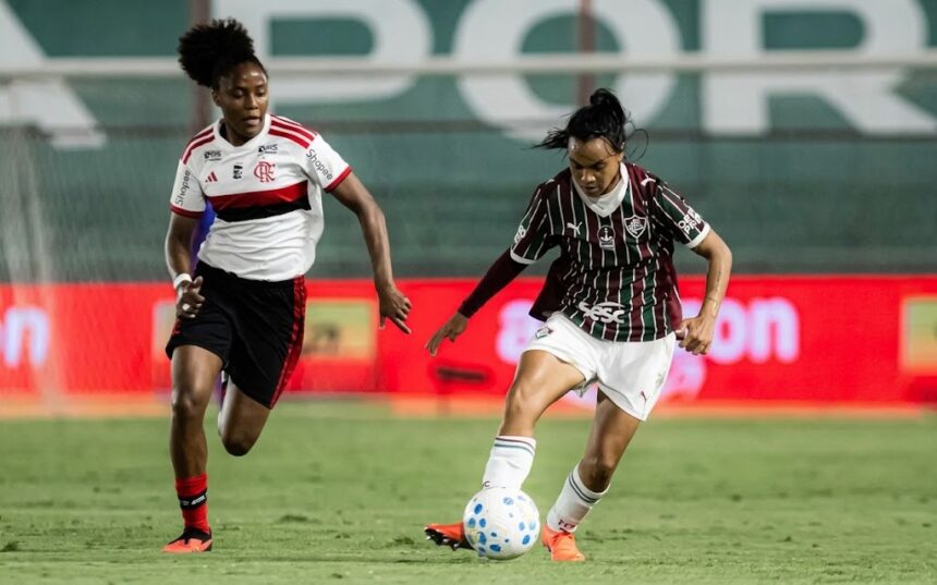 Com virada por 3 a 1, Flamengo elimina Fluminense e vai às semifinais
