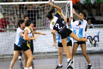 Copa TV Tribuna de Handebol Escolar estreia em Santos com 20 jogos