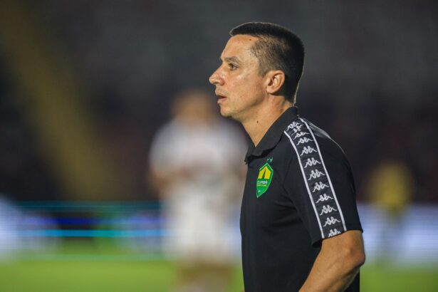 Cuiabá goleia União por 3 a 0 e amplia vantagem na semifinal