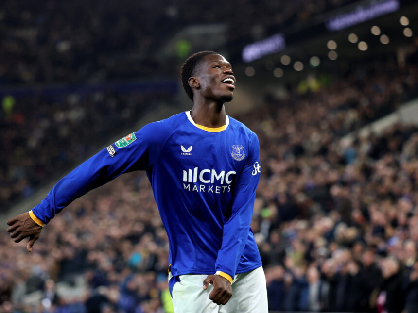 Everton derruba o Newcastle e garante vaga nas quartas da Copa da Liga