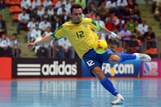 Falcão lidera Brasil contra Polônia no Legends Game em São José