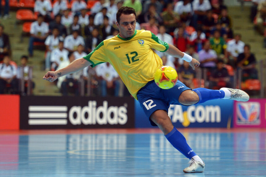 Falcão lidera Brasil contra Polônia no Legends Game em São José