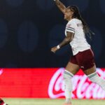 Fluminense vence Flamengo e sai com vantagem para a volta
