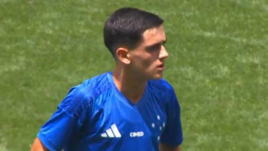 Henrique, filho de Fagner, entra na final Sub-17 e rouba olhares