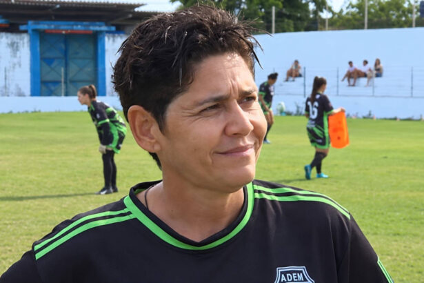 Kenya Sobral, 52, estreia no Paraibano Feminino pelo Marretinha