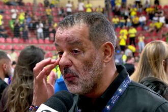 Marquinhos Xavier se emociona após 15º título e admite fim de ciclo