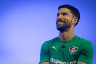 Martinelli fará artroscopia e deve desfalcar o Fluminense na temporada