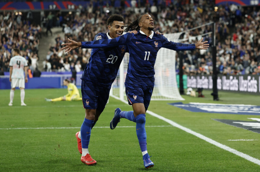 Olise brilha e França vira sobre Bélgica; Zidane comemora
