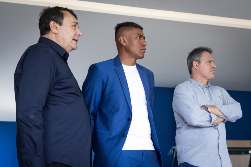 Pedro Lourenço rebate críticas e anuncia Paulinho como executivo do Cruzeiro