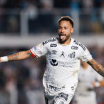 Santos poupa Neymar; atacante fica fora da viagem a BH