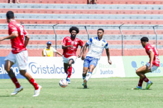 São José encara Noroeste em duelo que define finalista da Copa Paulista