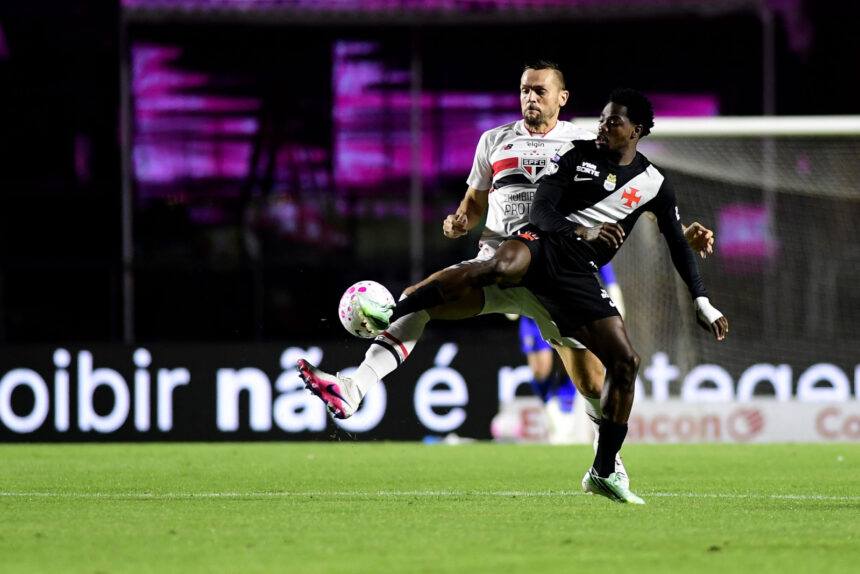 São Paulo vence Vasco por 1 a 0 no Morumbi; ataque vascaíno desperdiça chances