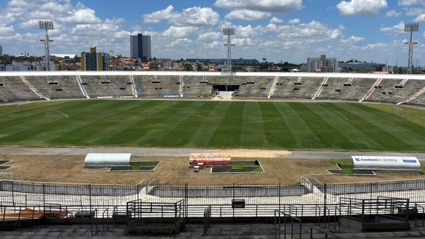 Serra Branca enfrenta QFC no Amigão em amistoso preparatório