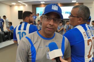 Ypiranga confirma morte do técnico Carlos Alberto Dias, aos 59 anos